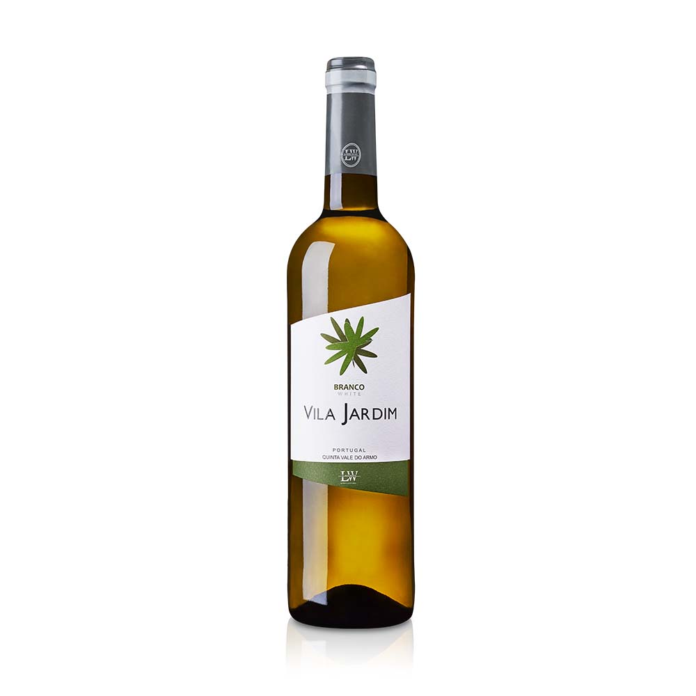 Vila Jardim, White